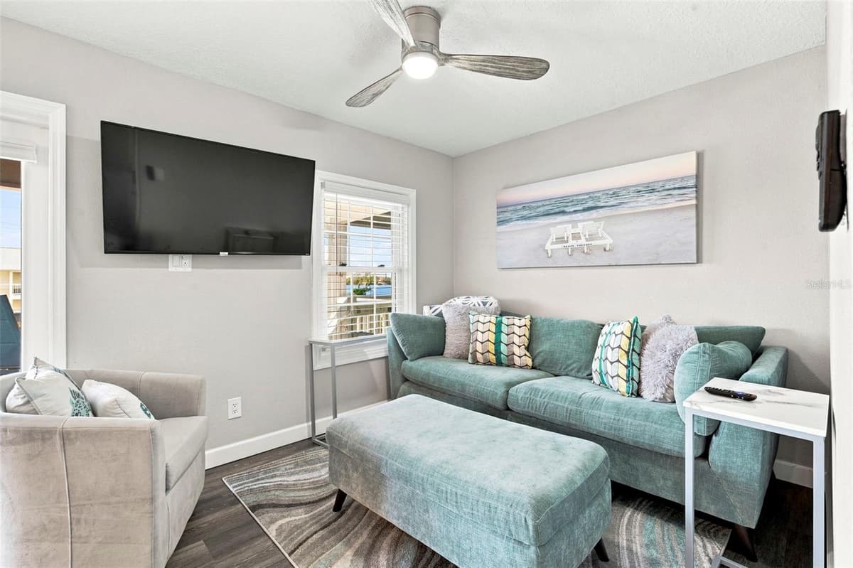 5023 STARFISH DRIVE — photo 5 of 56