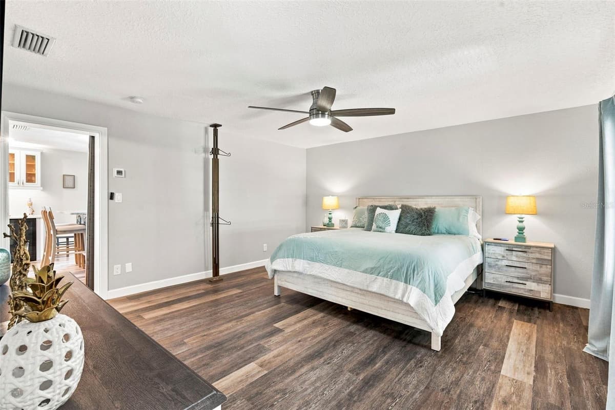 5023 STARFISH DRIVE — photo 20 of 56