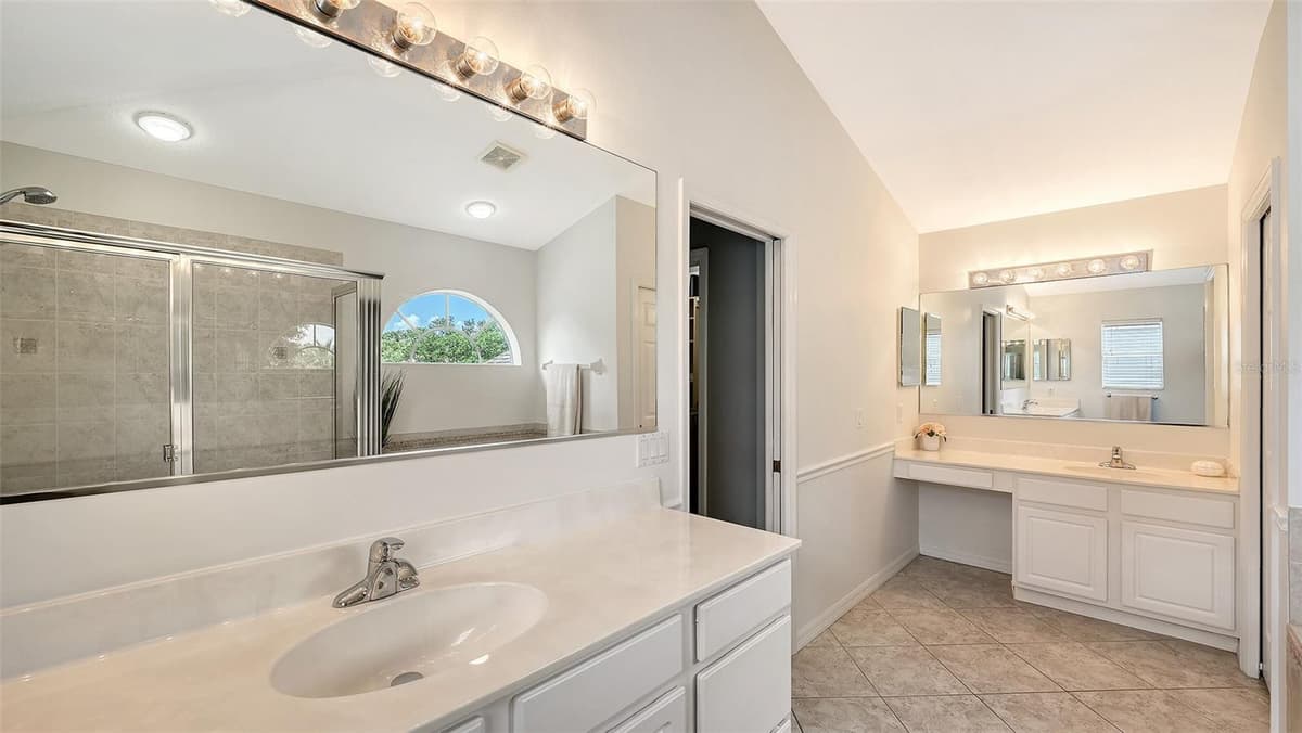 4410 67TH AVENUE CIRCLE — photo 34 of 48