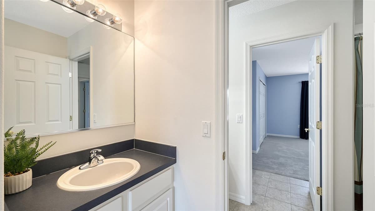 4410 67TH AVENUE CIRCLE — photo 38 of 48