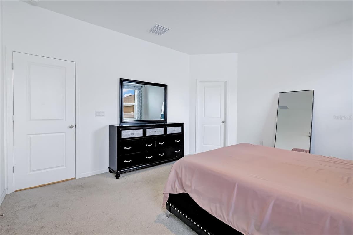 437 SILVER PALM DRIVE — photo 21 of 35