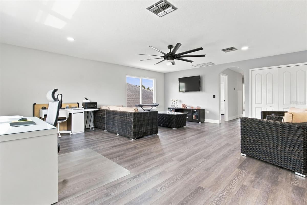 3190 DASHA PALM DRIVE — photo 37 of 61