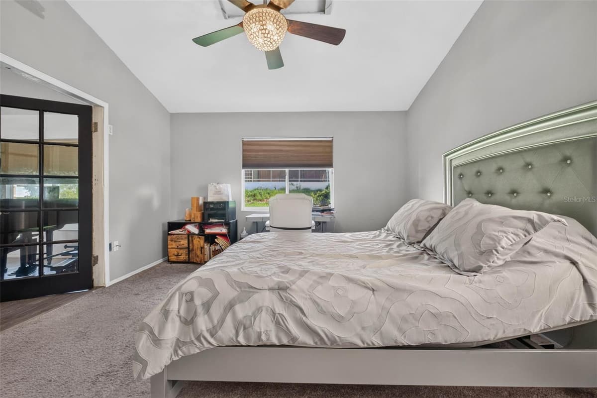 722 HUNT DRIVE — photo 26 of 59
