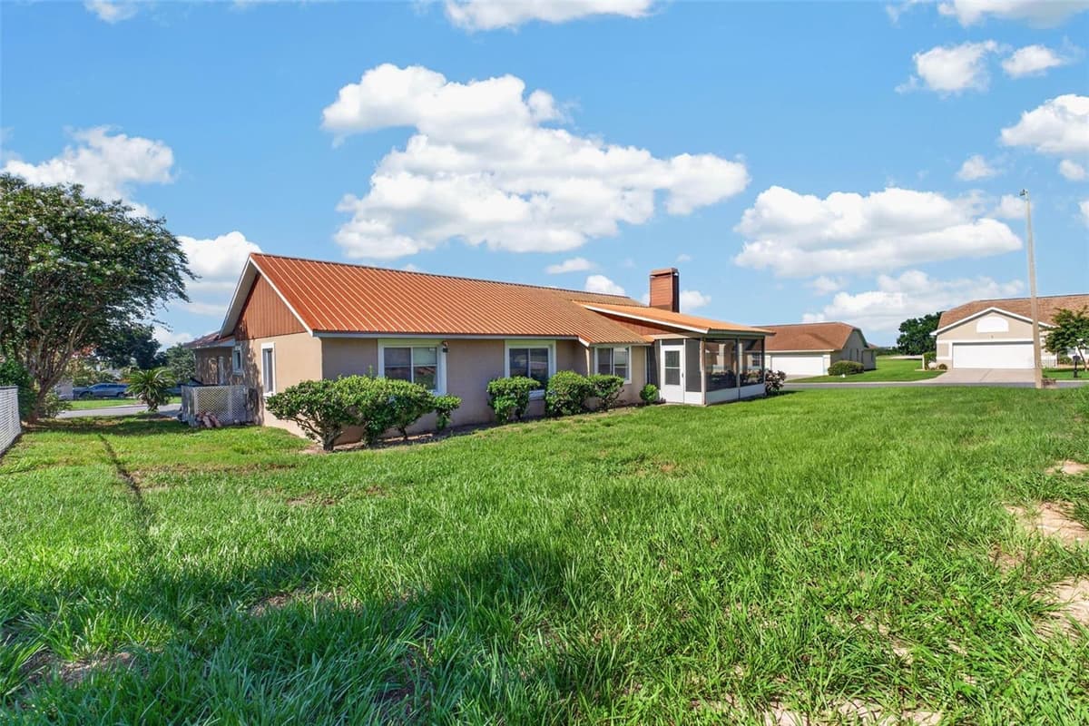 722 HUNT DRIVE — photo 43 of 59
