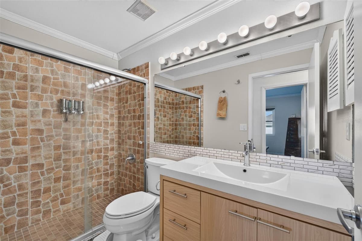 722 HUNT DRIVE — photo 33 of 59
