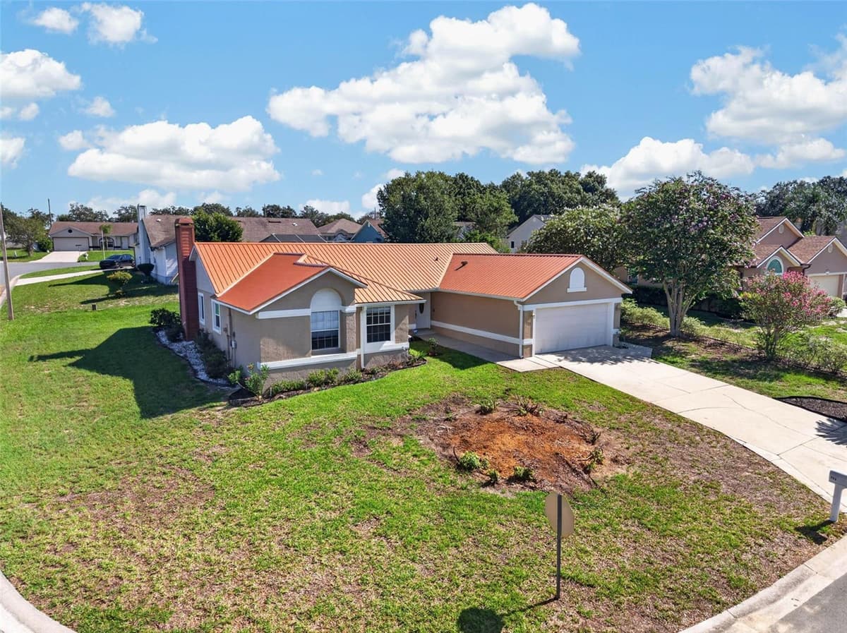 722 HUNT DRIVE — photo 47 of 59
