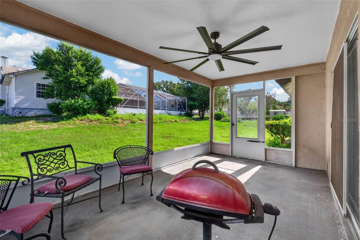 722 HUNT DRIVE — photo 41 of 59