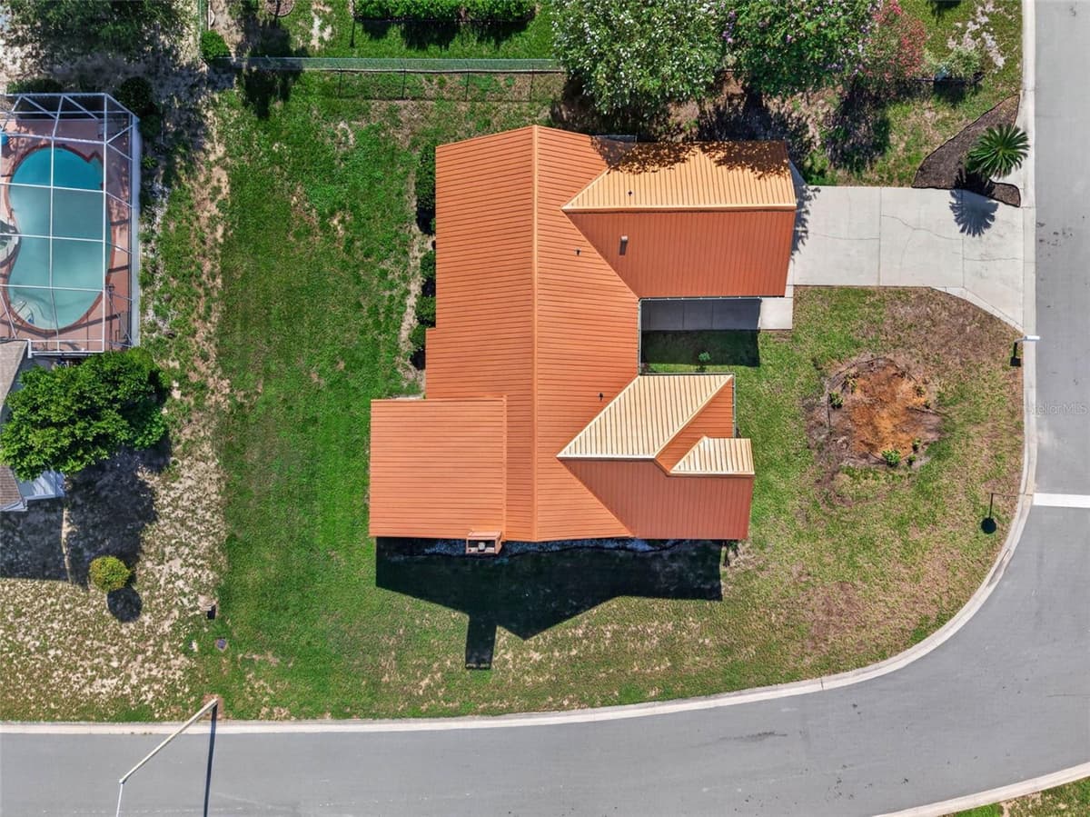 722 HUNT DRIVE — photo 49 of 59