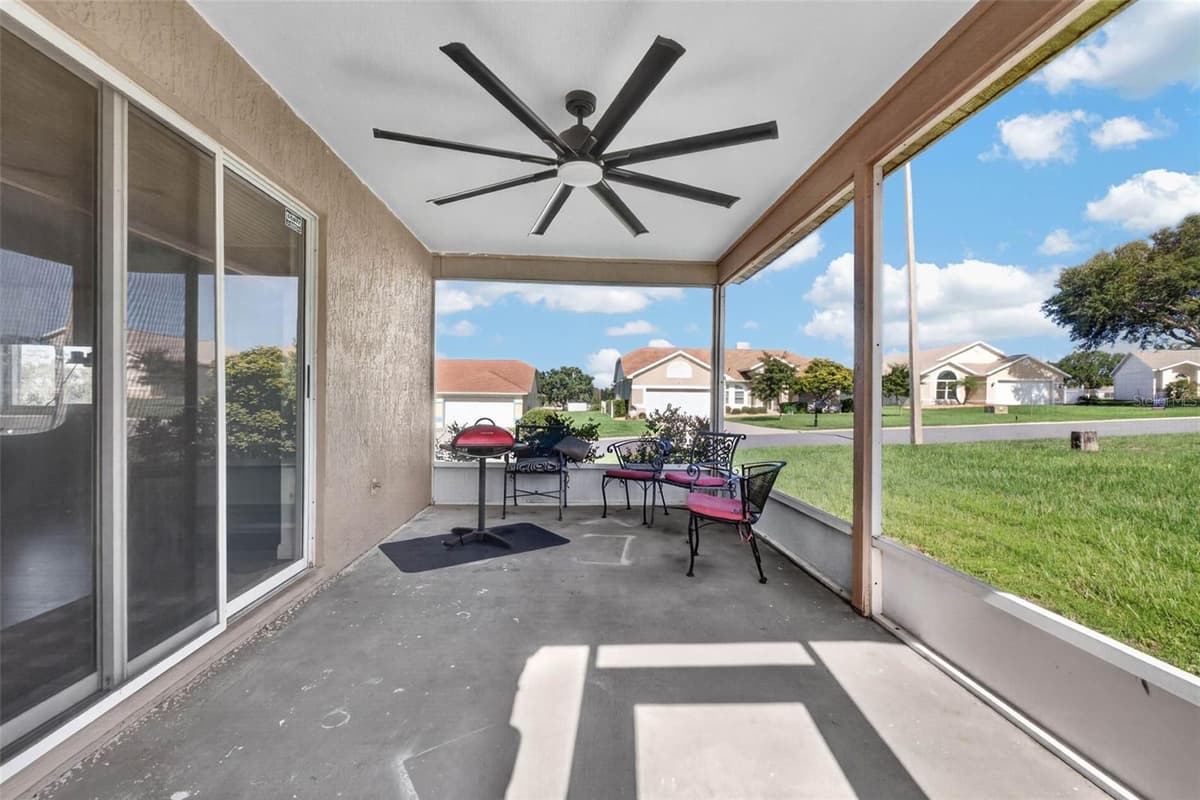 722 HUNT DRIVE — photo 42 of 59
