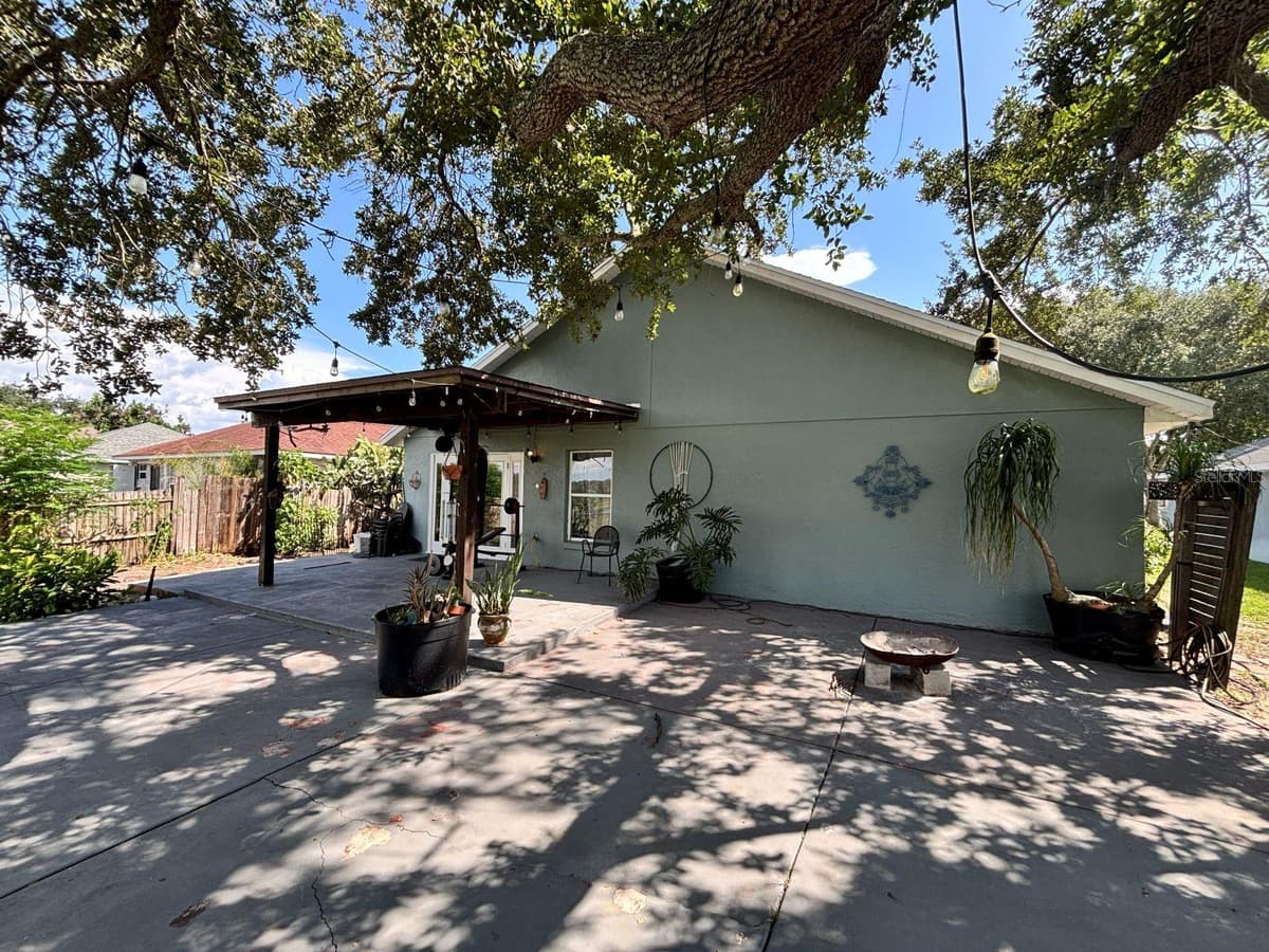 6473 LONG BREEZE ROAD — photo 4 of 5