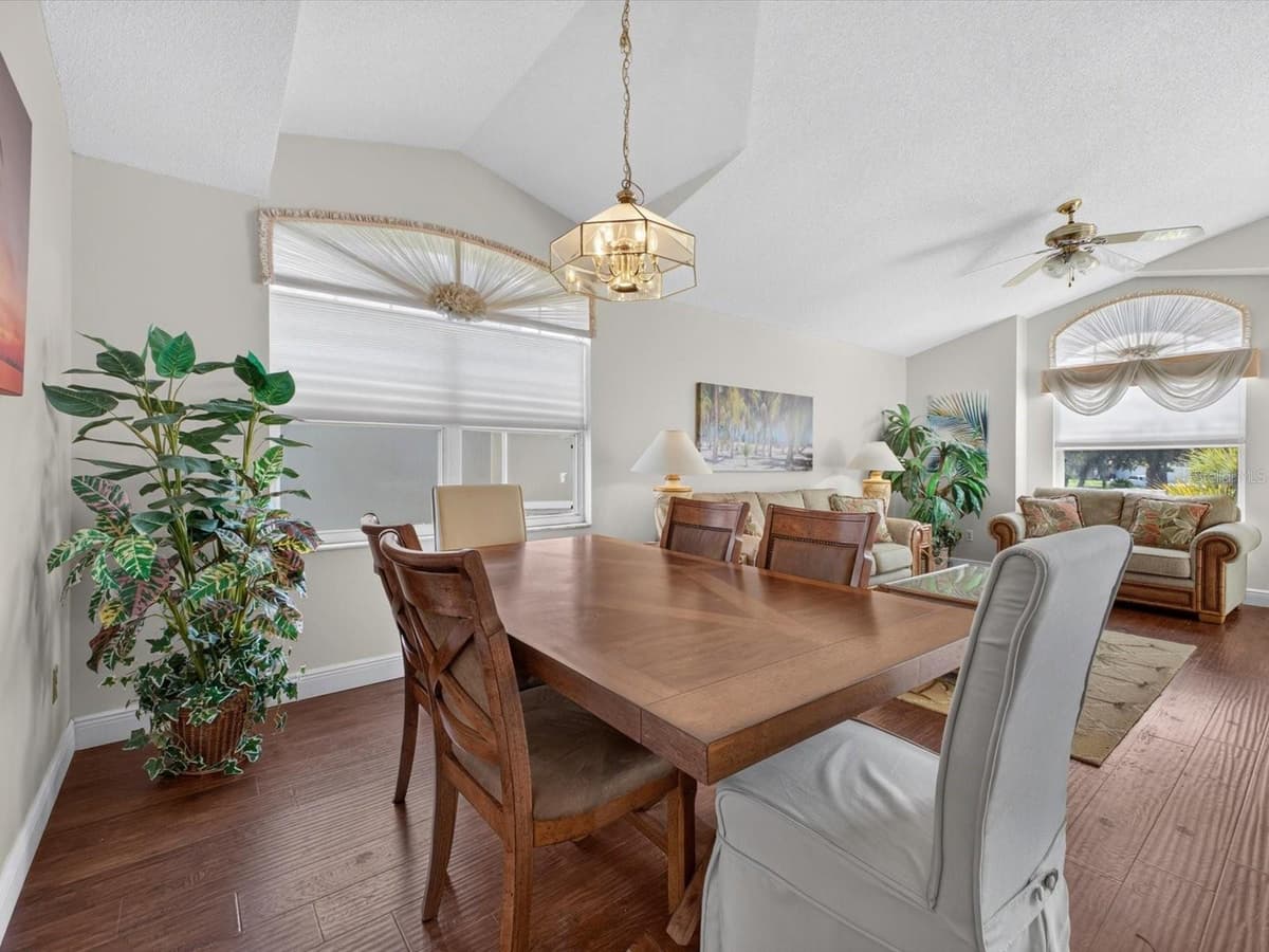 267 ROCHESTER LOOP — photo 11 of 32