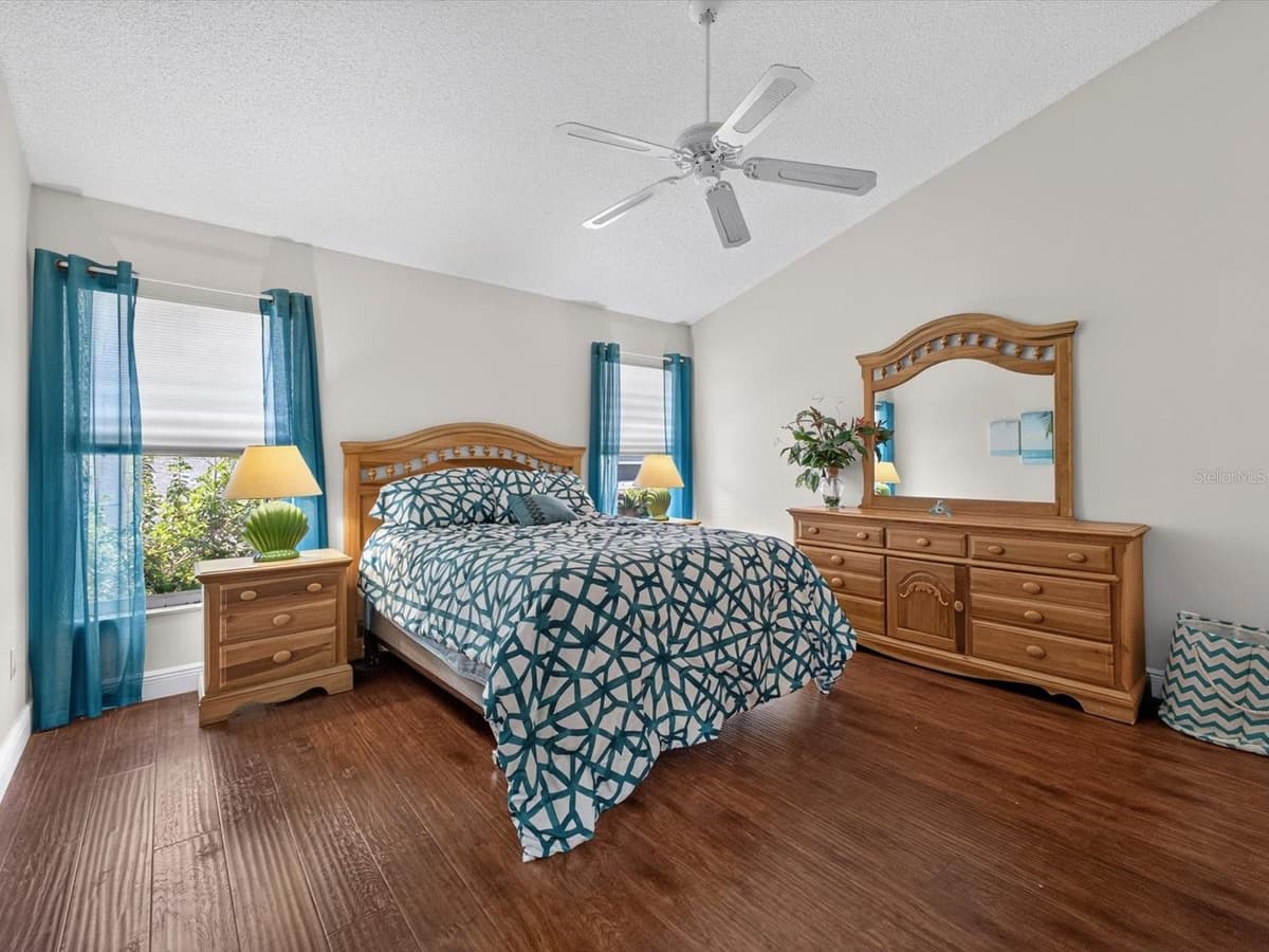 267 ROCHESTER LOOP — photo 16 of 32