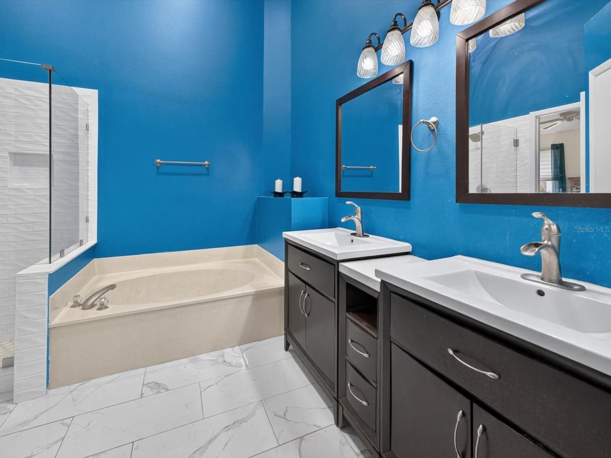 267 ROCHESTER LOOP — photo 17 of 32