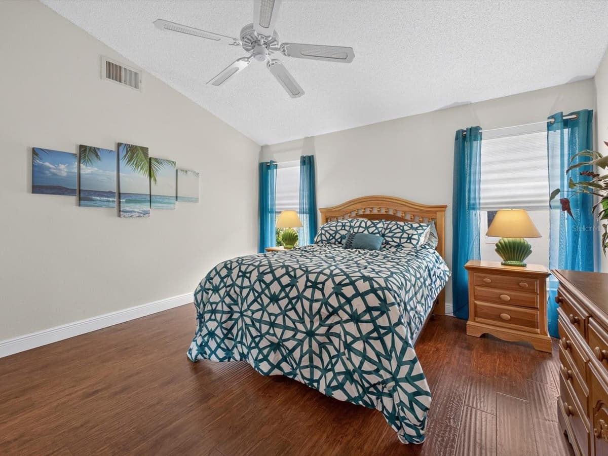 267 ROCHESTER LOOP — photo 14 of 32