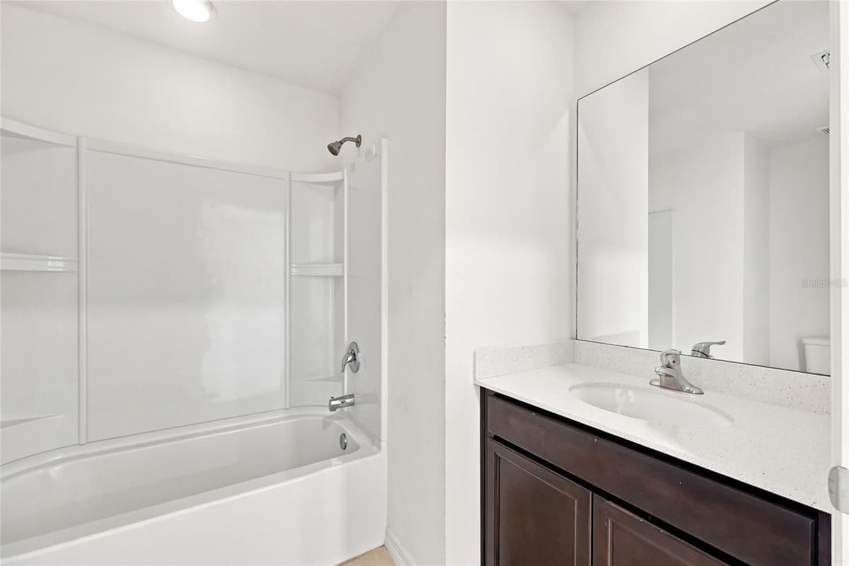 2166 MANDARIN LOOP — photo 8 of 25