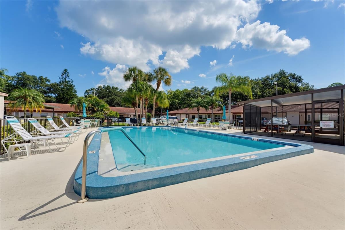 1372 CARLISLE COURT — photo 65 of 80