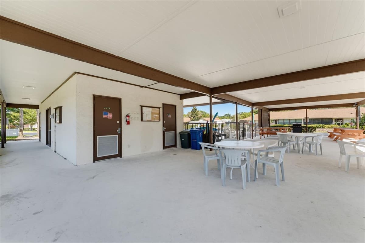 1372 CARLISLE COURT — photo 48 of 80