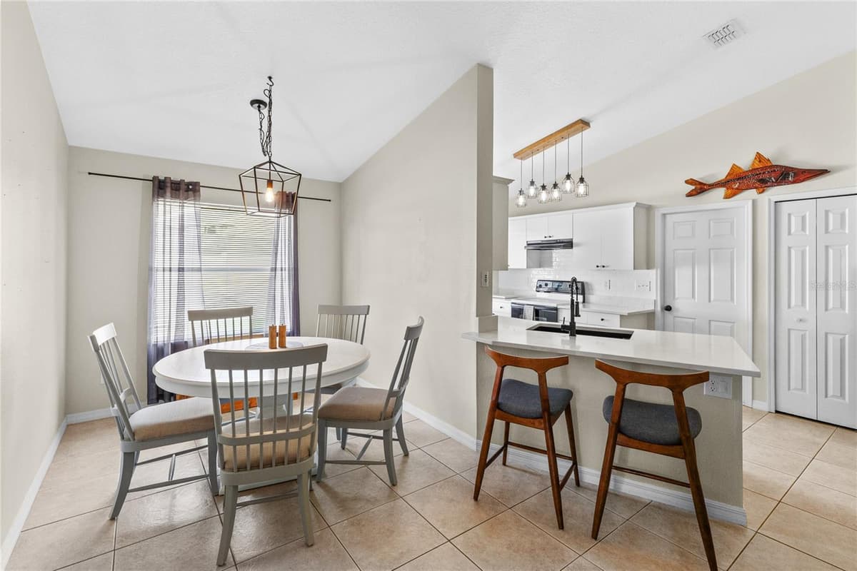 1312 CORSINO ST — photo 5 of 29