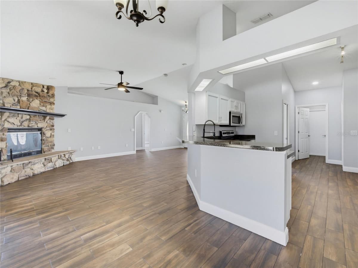5719 SWEETHEART COURT — photo 33 of 49