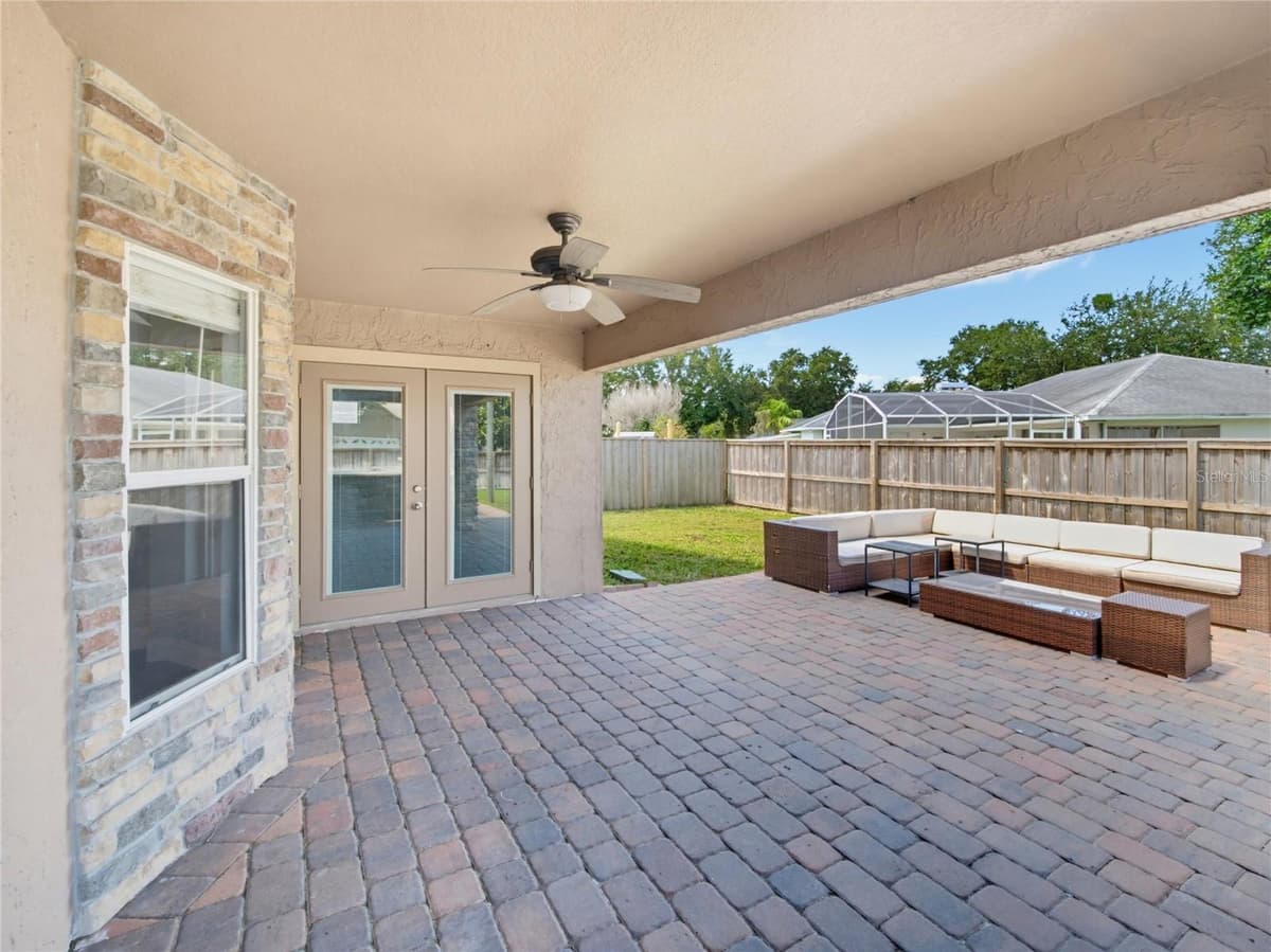 5719 SWEETHEART COURT — photo 8 of 49