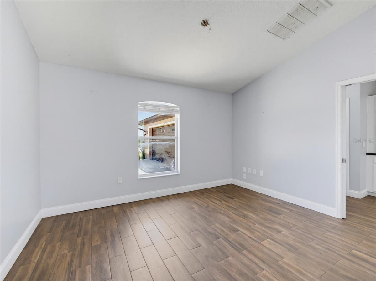 5719 SWEETHEART COURT — photo 30 of 49