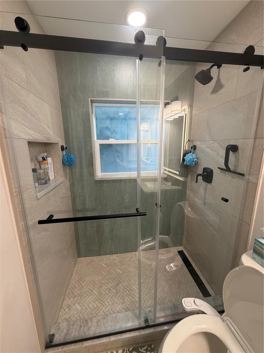1409 SUNSET DRIVE — photo 20 of 33