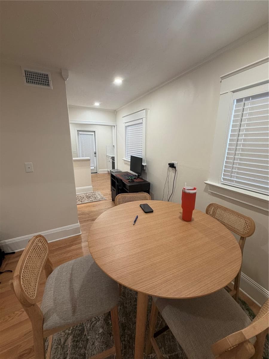 1409 SUNSET DRIVE — photo 14 of 33