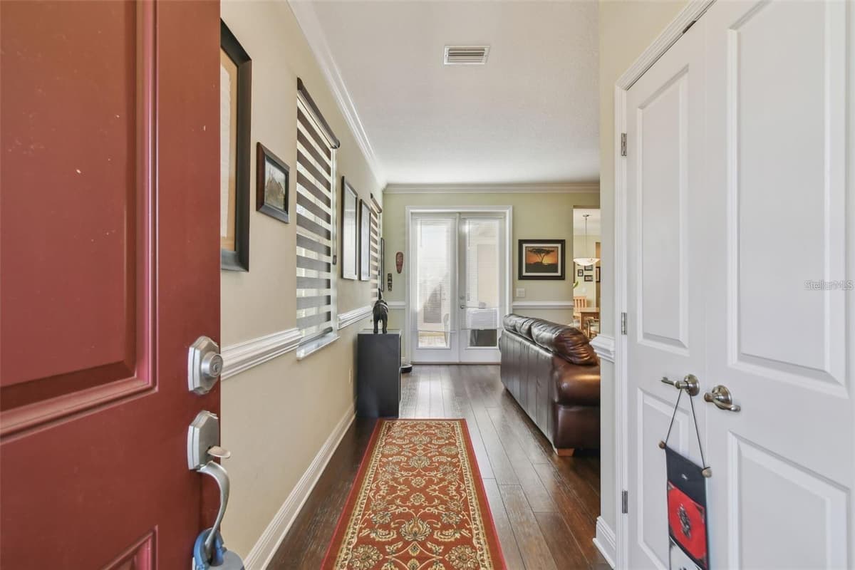 11329 RAVINIA PARK BOULEVARD — photo 4 of 60