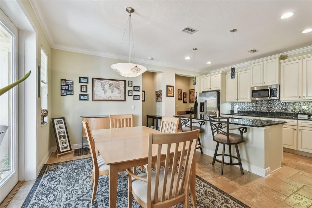 11329 RAVINIA PARK BOULEVARD — photo 9 of 60