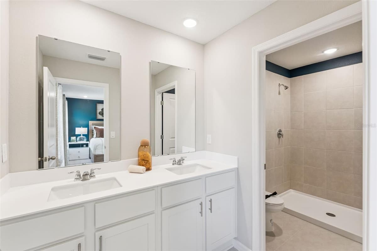 2303 RED PINE COURT — photo 11 of 14