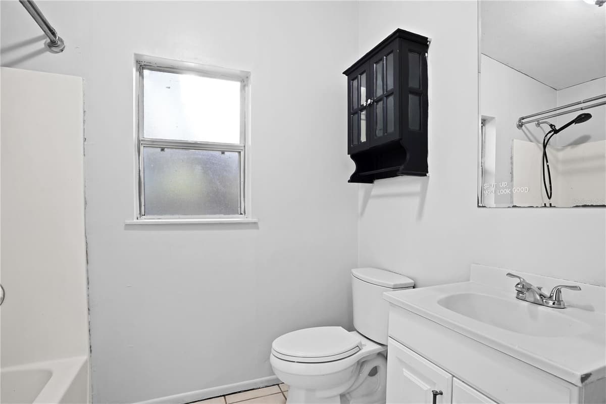 2610 SAND LAKE ROAD — photo 18 of 42