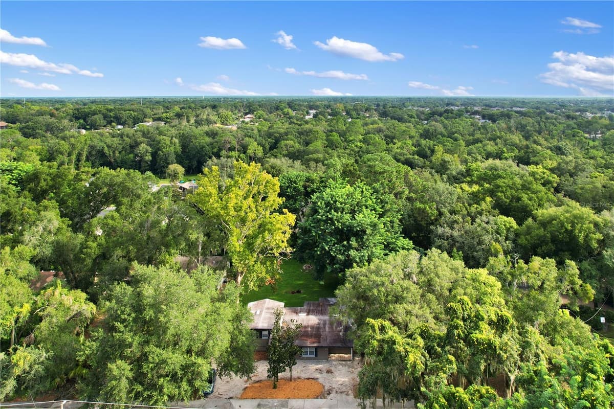 2610 SAND LAKE ROAD — photo 39 of 42