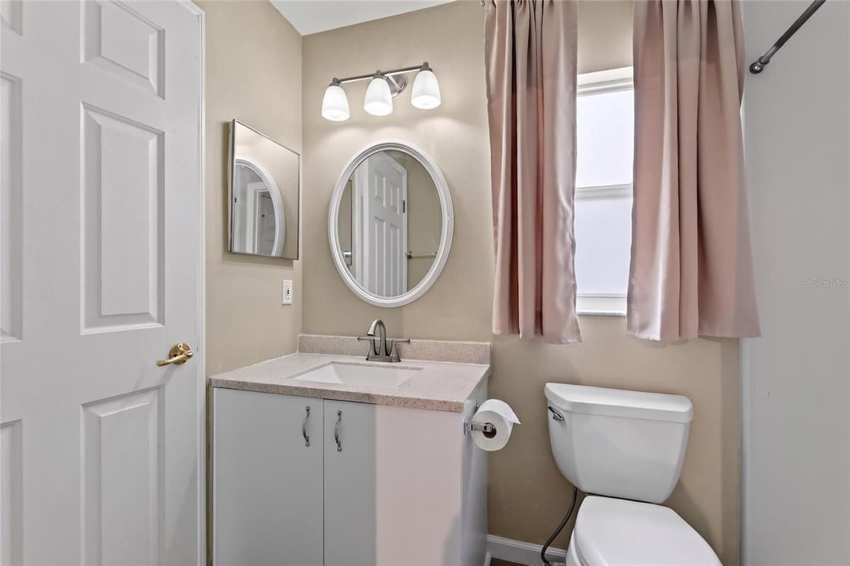 4224 SNOWDON STREET — photo 23 of 42