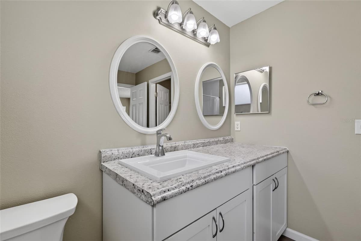 4224 SNOWDON STREET — photo 19 of 42