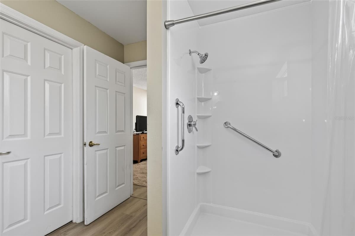 4224 SNOWDON STREET — photo 20 of 42
