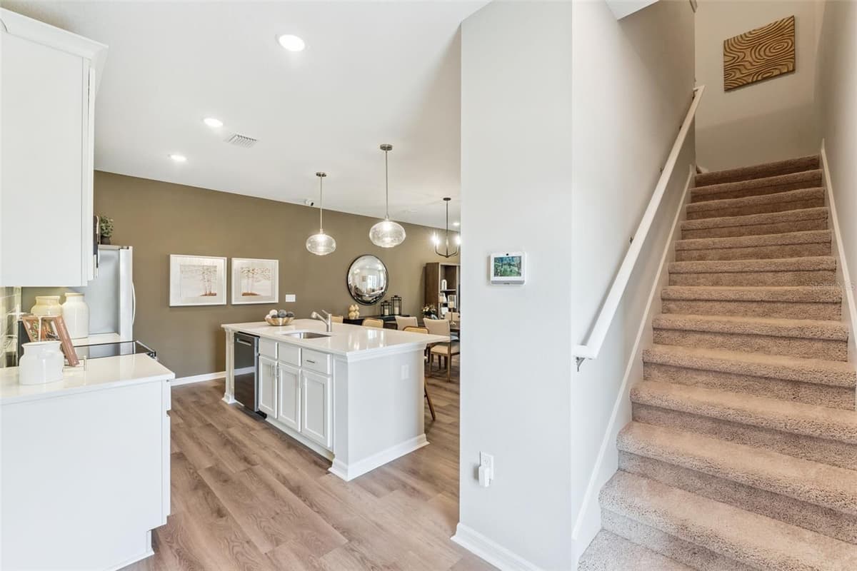 2302 RED PINE COURT — photo 3 of 14