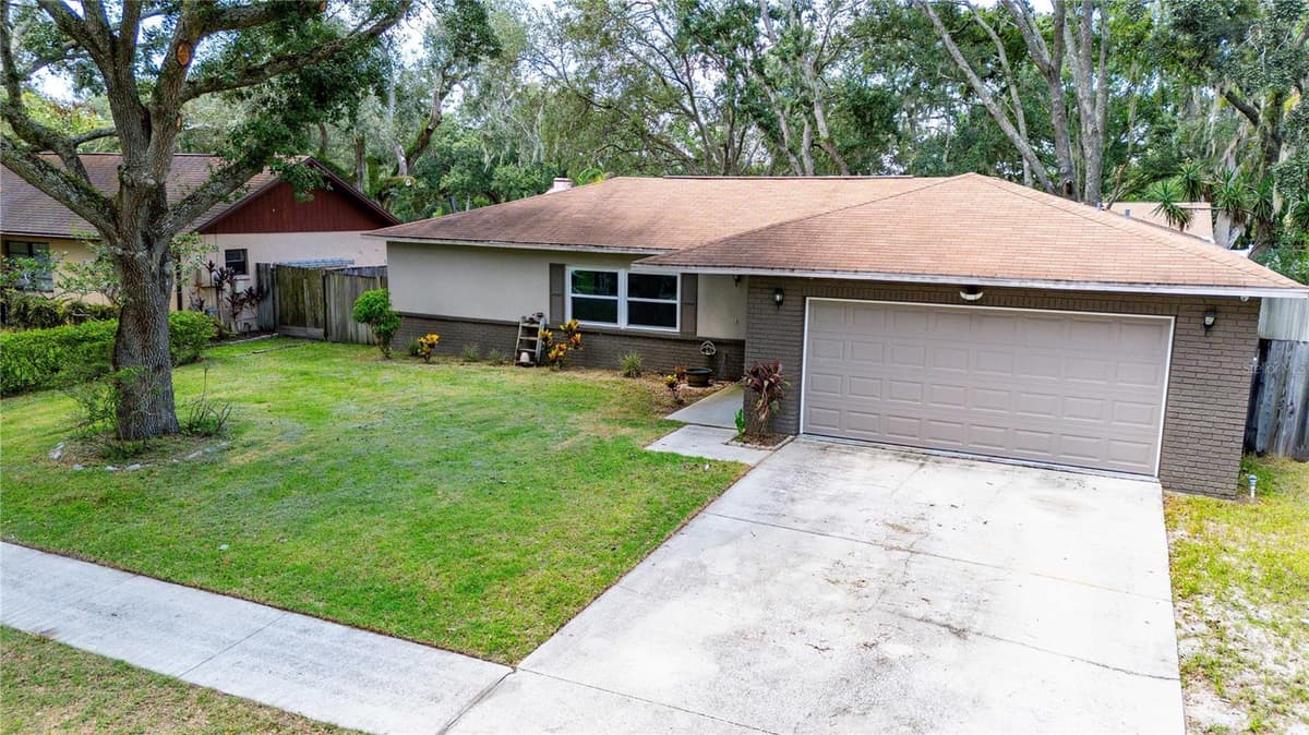 2423 FORREST CREST CIR — photo 39 of 45