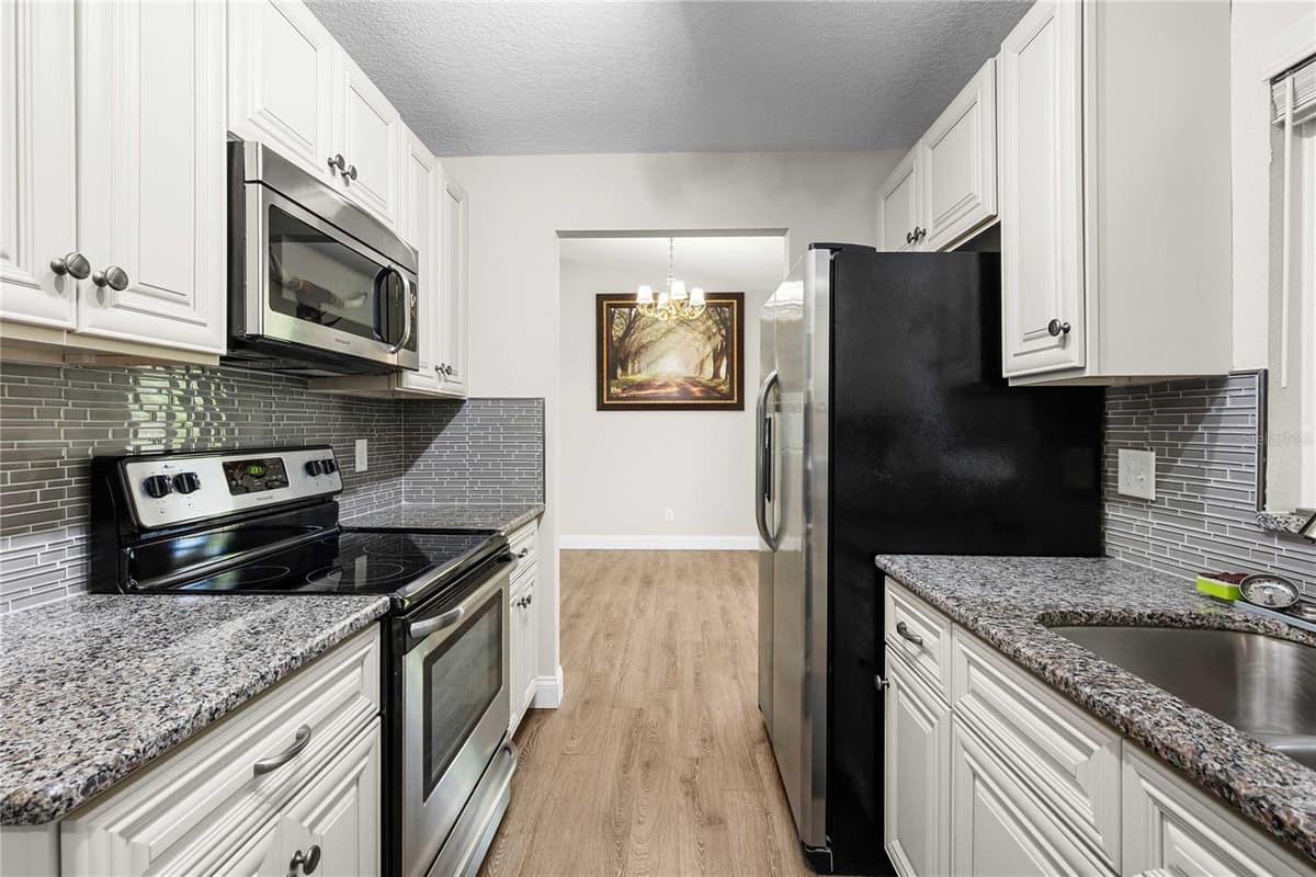 2423 FORREST CREST CIR — photo 19 of 45