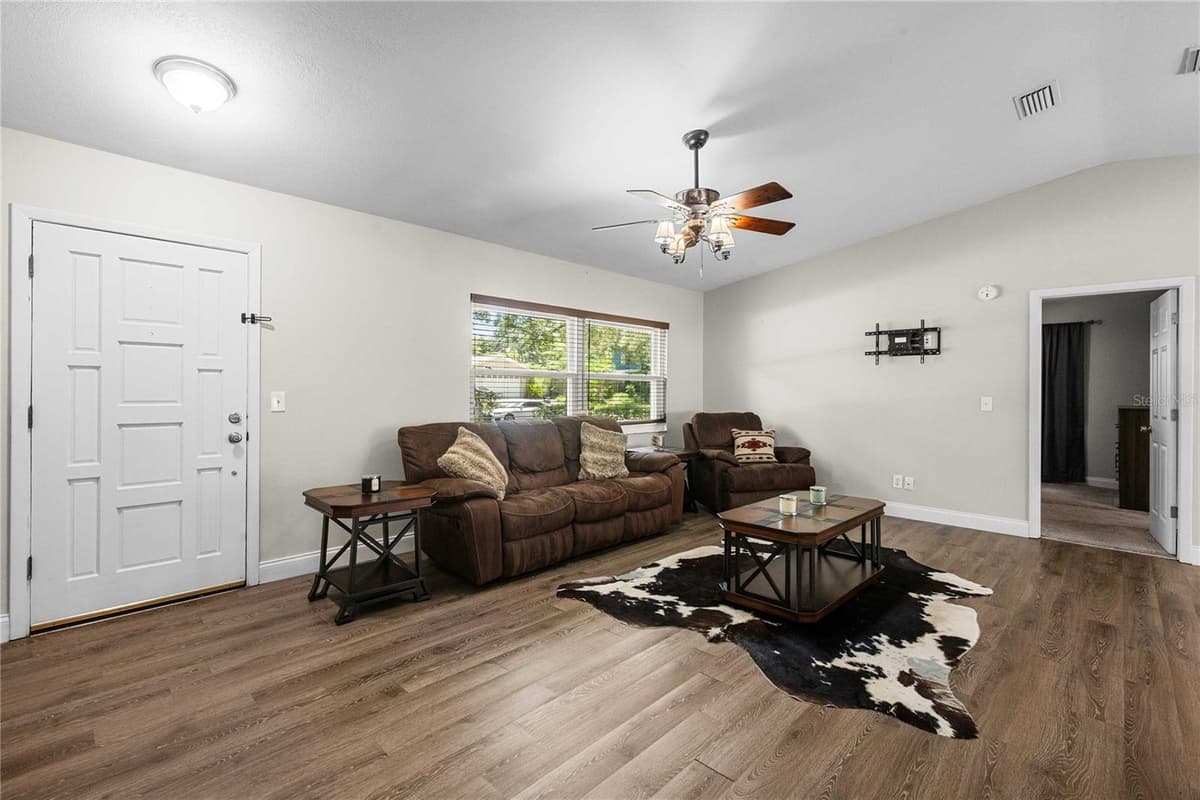 2423 FORREST CREST CIR — photo 14 of 45