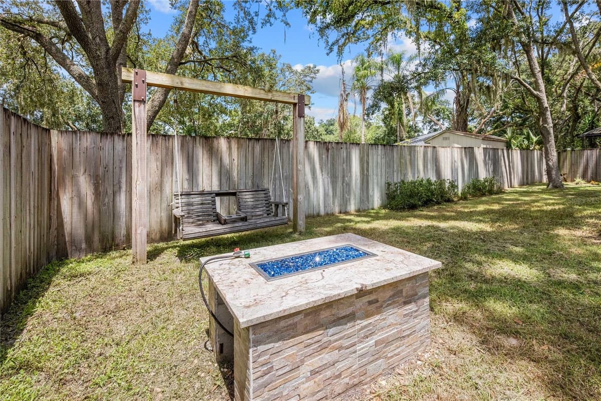 2423 FORREST CREST CIR — photo 11 of 45