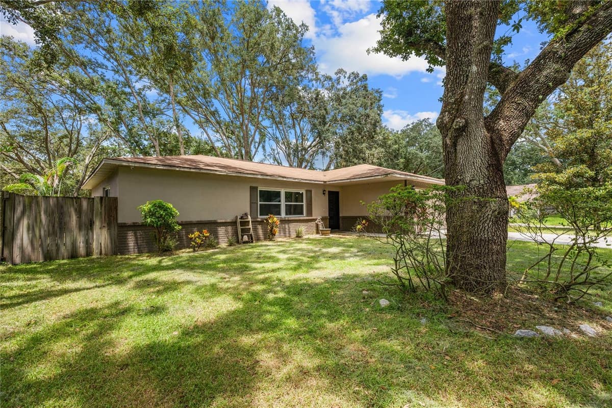2423 FORREST CREST CIR — photo 36 of 45