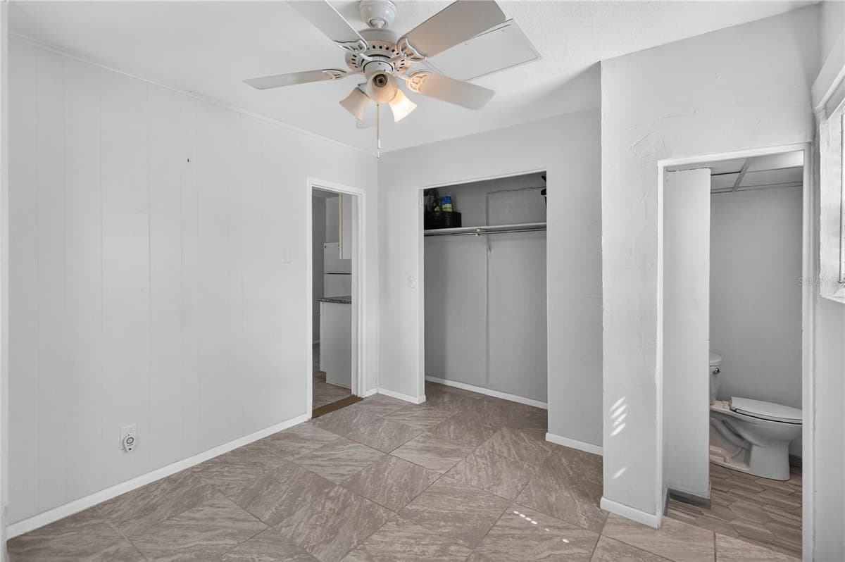 1103 BRACK STREET — photo 8 of 39