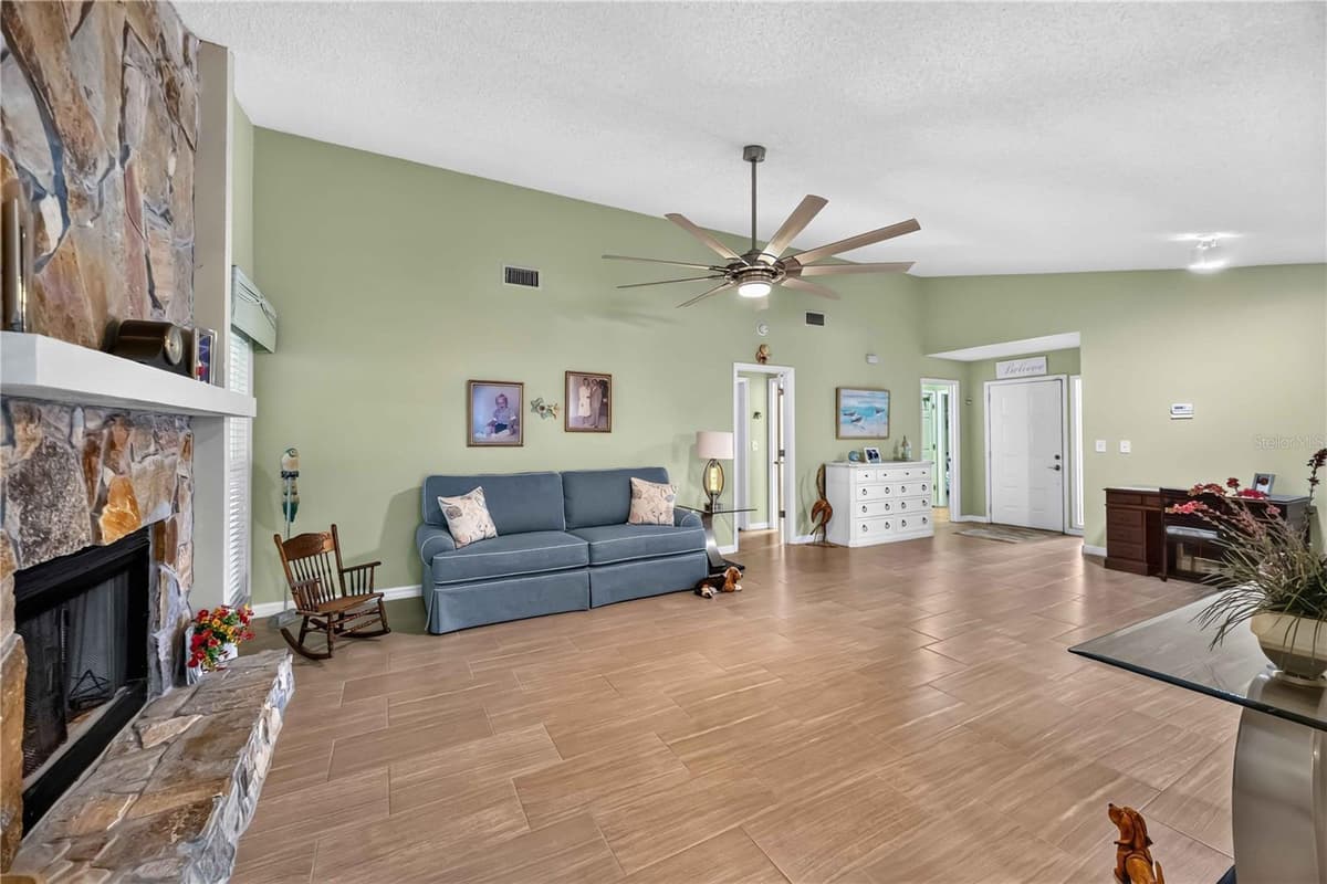 3505 45TH STREET — photo 5 of 29