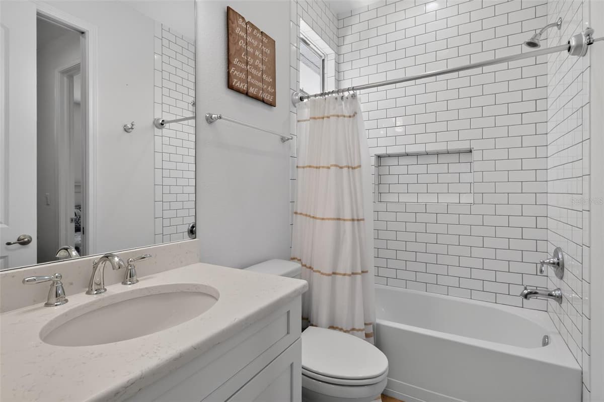 652 KENNETH WAY — photo 37 of 48