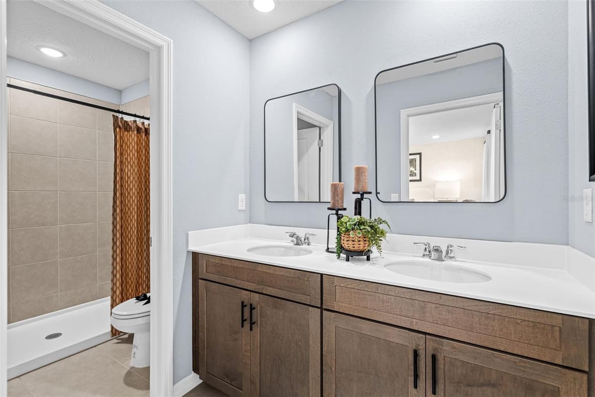 4457 STARLING GROVE DRIVE — photo 14 of 21