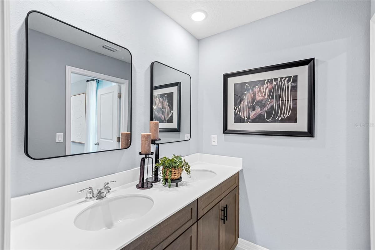 4457 STARLING GROVE DRIVE — photo 15 of 21
