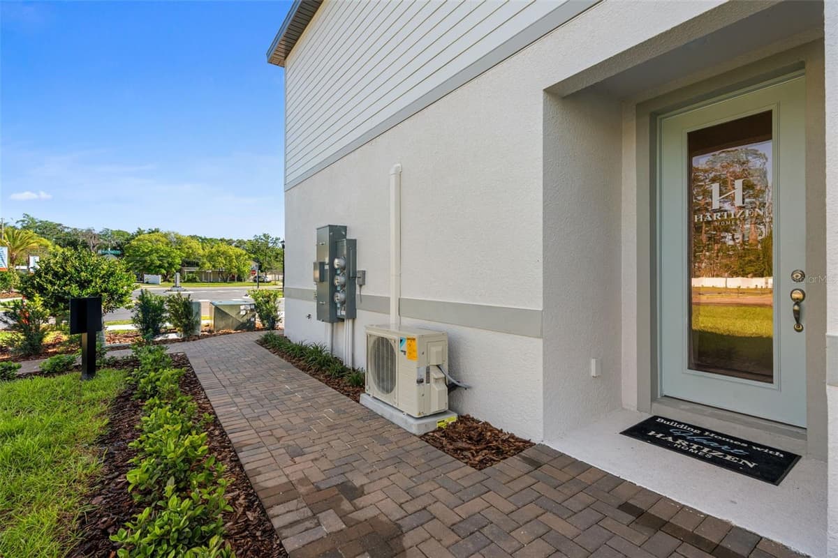 4457 STARLING GROVE DRIVE — photo 2 of 21