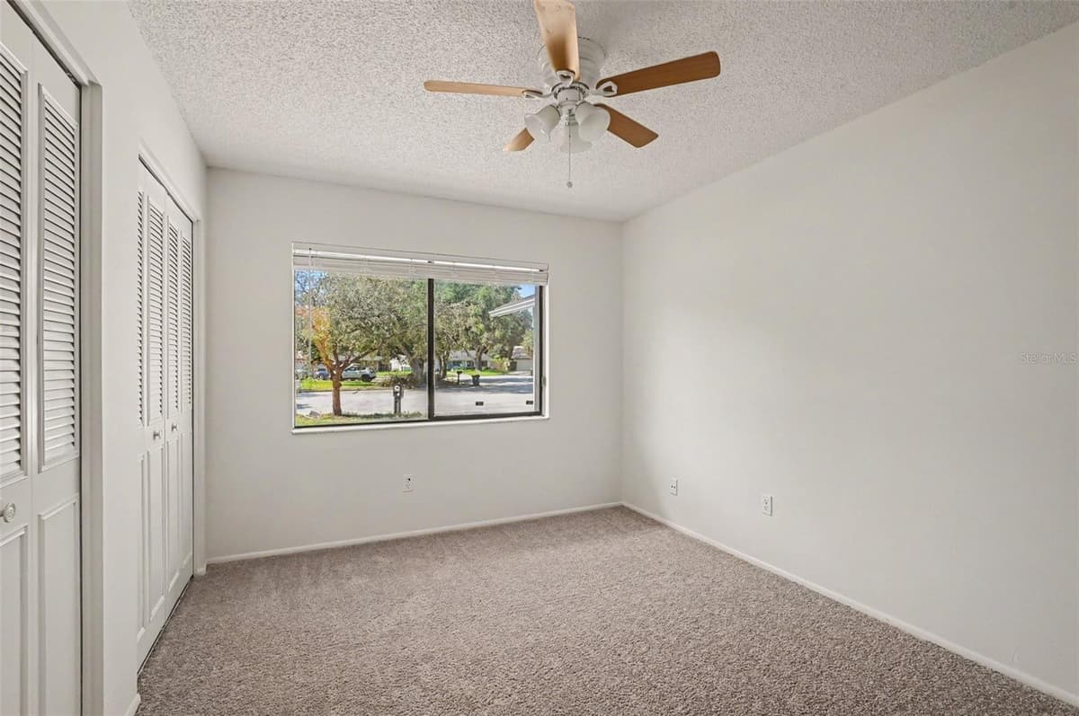 510 WAVECREST DRIVE — photo 13 of 29