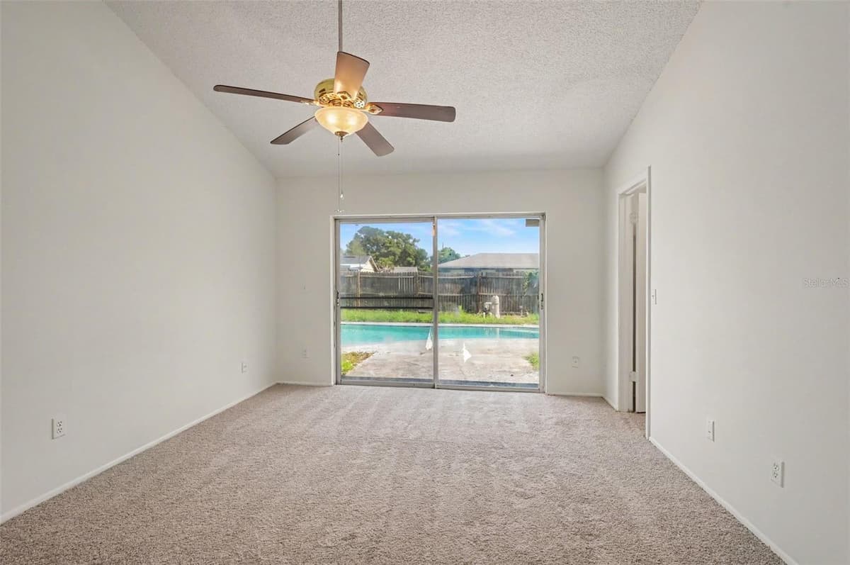510 WAVECREST DRIVE — photo 15 of 29