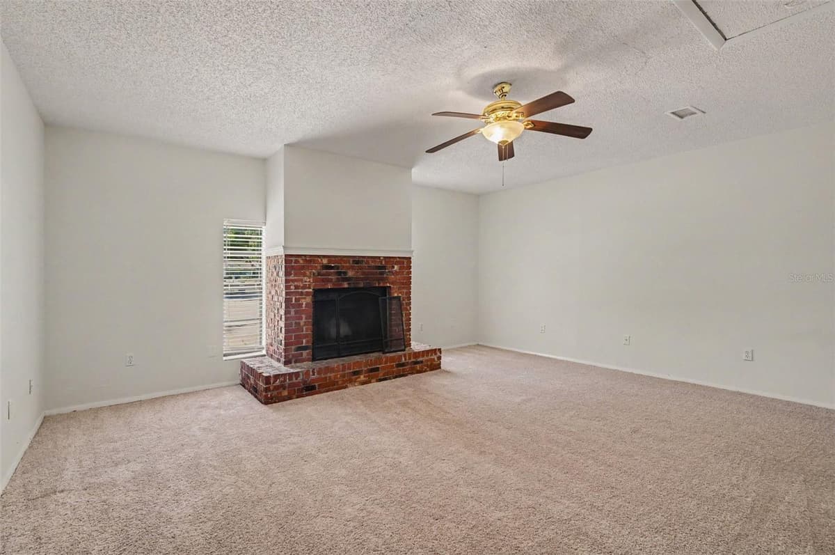 510 WAVECREST DRIVE — photo 4 of 29